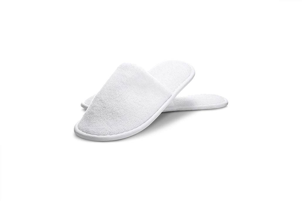 EAU D'EDEN Disposable White Guest Slippers (12 Pairs) Amenities
