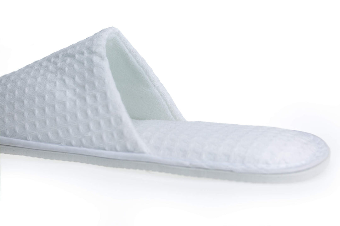 Disposable Guest Slippers (2 Colors)